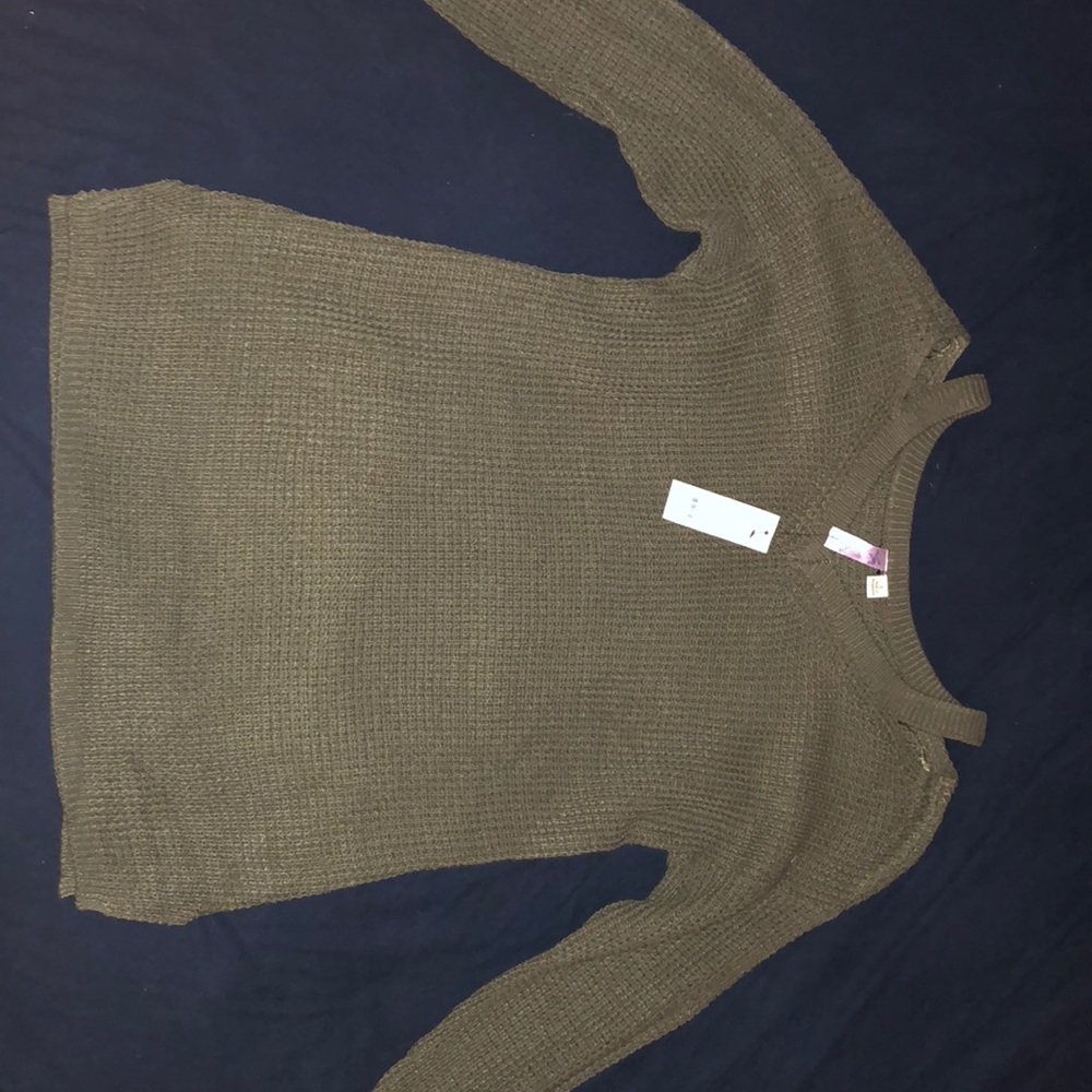 Army green with shoulder slit sweater -Francesca’s